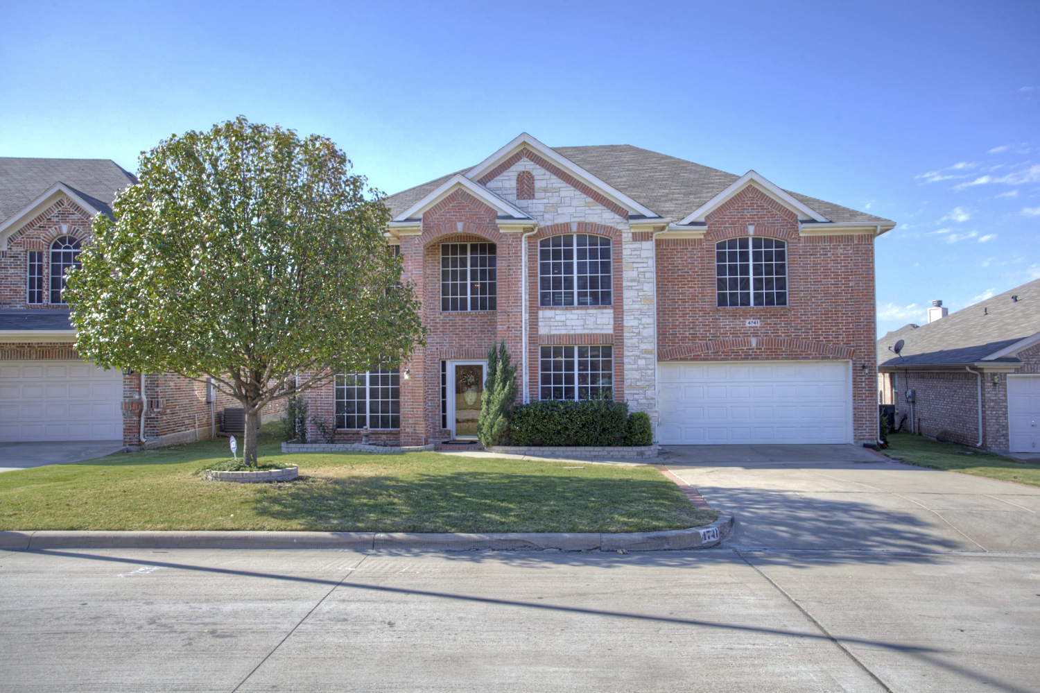 Featured image for “SOLD! – Fort Worth Stone Meadow Home – 76123”