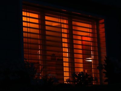 Window Blinds Vs Curtains Debate
