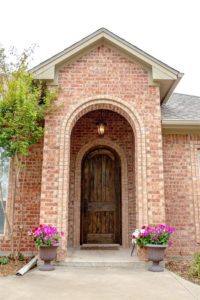 Pecan Plantation Home For Sale