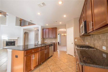 Fort Worth Keller ISD Home for Sale - Kitchen