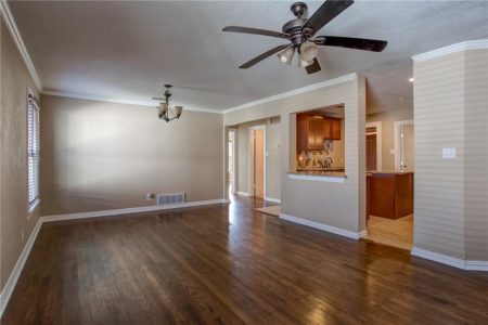 Fort Worth TCU Westcliff Home for Sale - Living Area