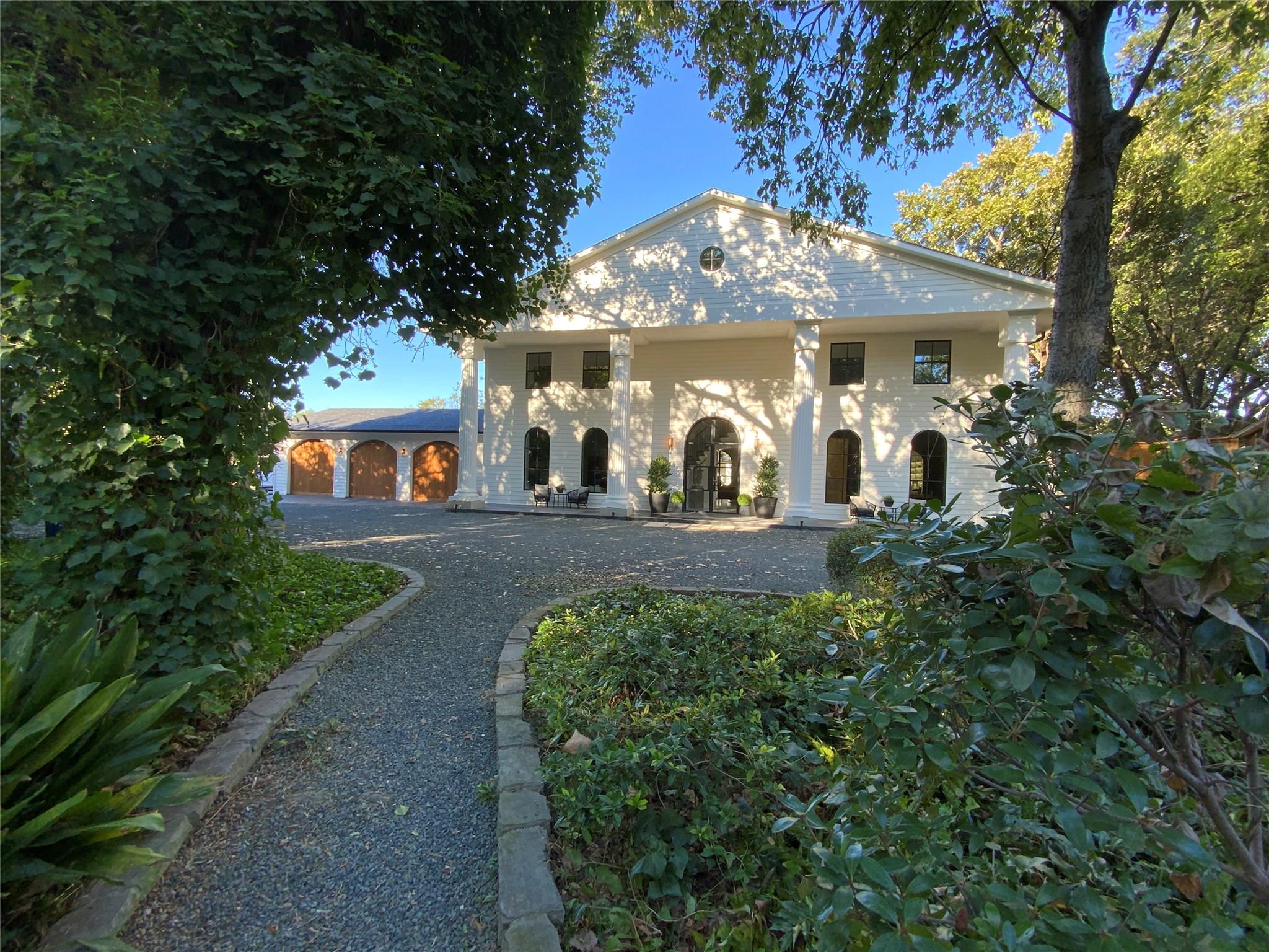 Featured image for “Fort Worth Luxury Real Estate with Kirk McDonald Group”